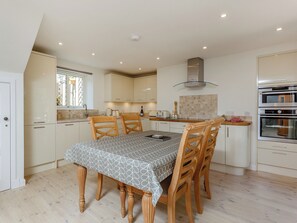 Dining - Willow Cottage - Uk39244 (Inverness)