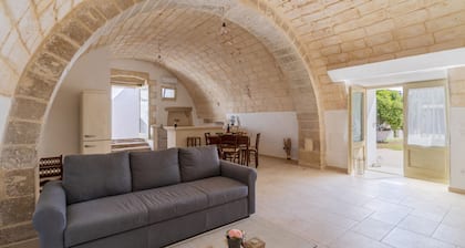 Villa Pussacra by BarbarHouse