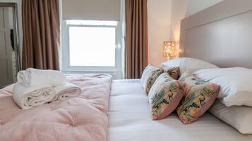 Cottage | 3 bedrooms, individually decorated, individually furnished, free WiFi