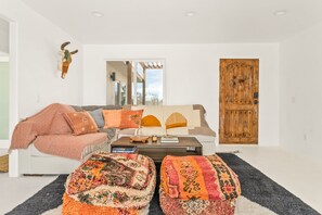 Fireplace, books, music library, stereo