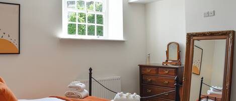 3 habitaciones, wifi gratis y ropa de cama