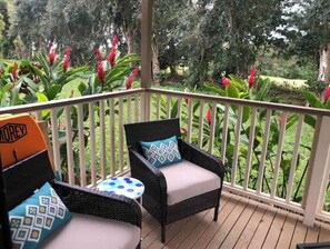 Property grounds - Aloha! The North Shore of Kauai awaits in this amazing, centrally located Condo! (Princeville)