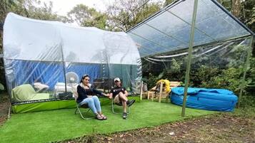 Kamar Keluarga, pemandangan gunung | Minibar dan didekorasi berbeda-beda