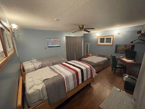 4 bedrooms