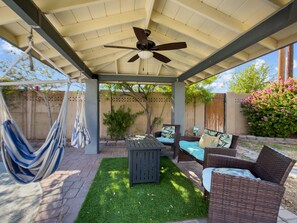 Terrace/patio - Charming 3 bd/2ba home - KING bed w/ non heated POOL near Old Town Scottsdale!   (Scottsdale)