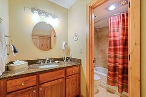 Shower, towels - Mountain Plaza 2 Bedroom Condo #325/327 by RedAwning (Copper Mountain)