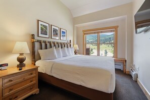 2 室のベッドルーム、WiFi、ベッドシーツ