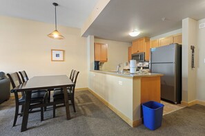 Dining - Passage Point 1 Bedroom Condo #322 by RedAwning (Copper Mountain)