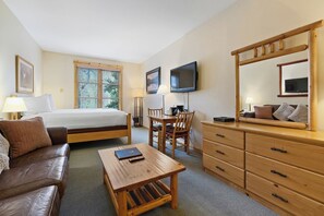 1 camera, Wi-Fi, lenzuola