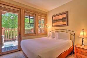 3 soverom, strykejern/-brett, wi-fi og sengetøy