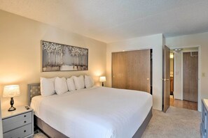 2 bedrooms, WiFi - Bridge End 2 Bedroom Condo #104/104A by RedAwning (Copper Mountain)