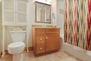 Douche, serviettes fournies