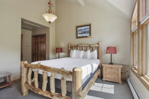 3 bedrooms, WiFi, bed sheets