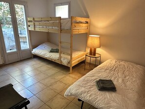 7 bedrooms, iron/ironing board, travel crib, free WiFi