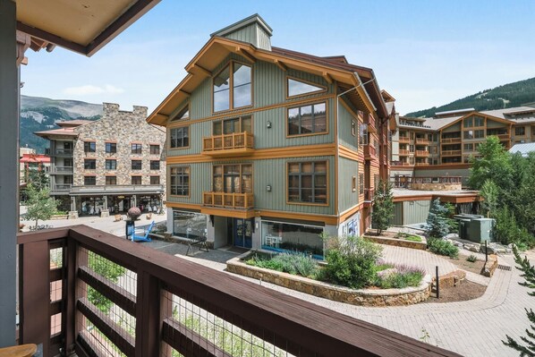 Property grounds - Tucker Mountain 2 Bedroom Condo #207/207A by RedAwning (Copper Mountain)