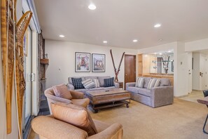 Interior - Copper Mountain Inn 2 Bedroom Condo #225/229 by RedAwning (Copper Mountain)