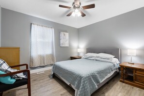 2 bedrooms, free WiFi, bed sheets