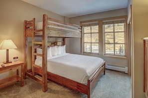 1 habitación, wifi y ropa de cama