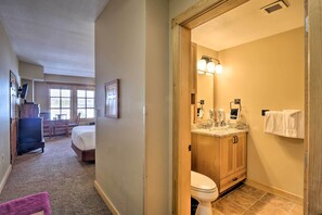 1 camera, Wi-Fi, lenzuola