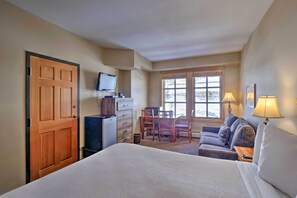 1 habitación, wifi y ropa de cama