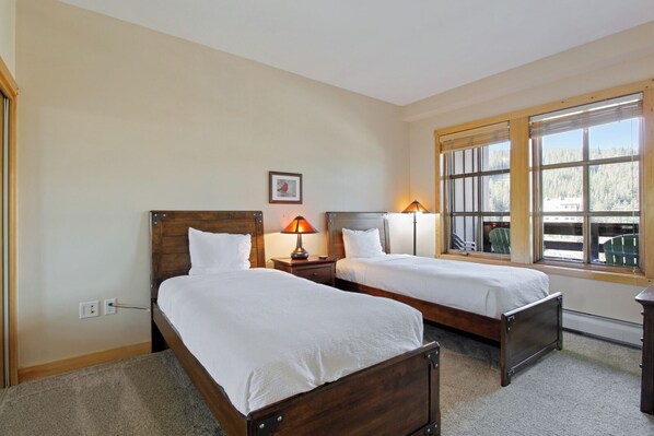 1 habitación, wifi y ropa de cama