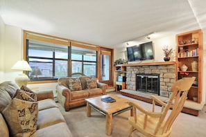Living area - Village Square 1 Bedroom Condo #542/544 by RedAwning (Copper Mountain)