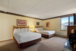 1 bedroom, WiFi, bed sheets - Village Square 1 Bedroom Condo #542/544 by RedAwning (Copper Mountain)