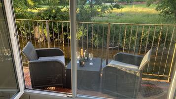Cottage | Balcony