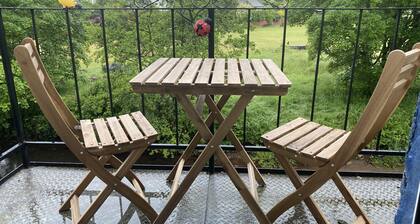 Riverbank Cottage Lake District, Double Balcony