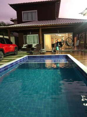 Piscina externa