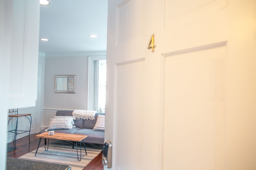 Historic Studio Minutes To Salem+beaches Old Town Marblehead Private Parking - Kings Beach, Lynn