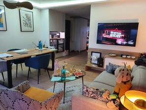 TV