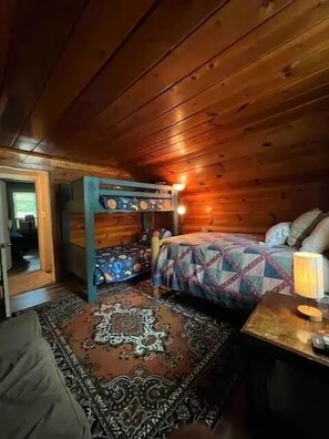3 slaapkamers, een bureau, reisbedje, gratis wifi