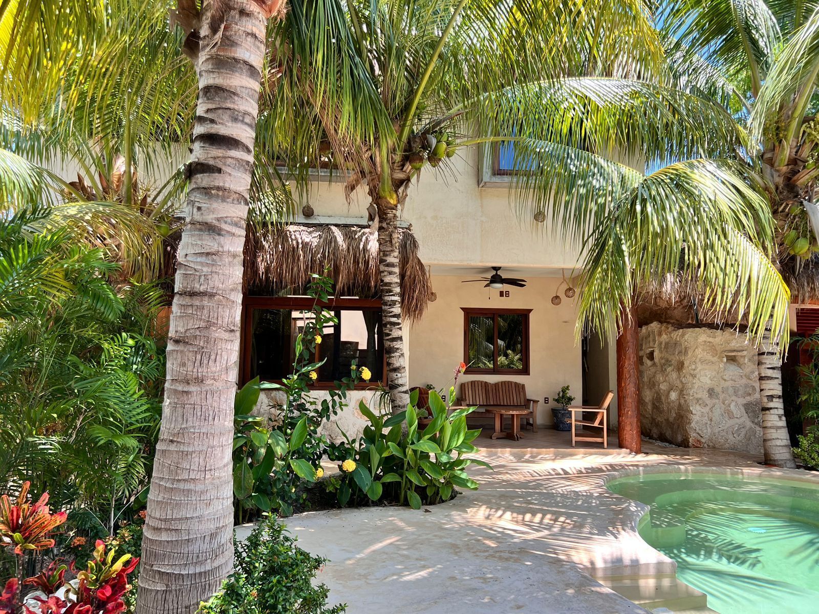 Caja de seguridad en la habitación y cortinas blackout 