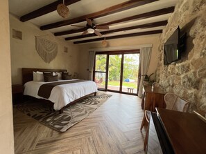 Deluxe Room | In-room safe, blackout drapes, iron/ironing board, free WiFi - Villa Marcela (Chetumal)