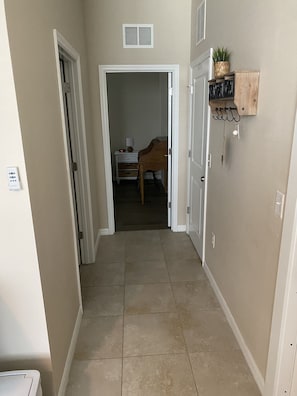 Interior - Lovely 1bedroom with pool and Gym (Sarasota)