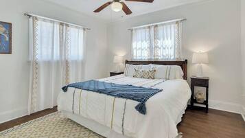 2 dormitorios, tabla de planchar con plancha, wifi gratis y ropa de cama