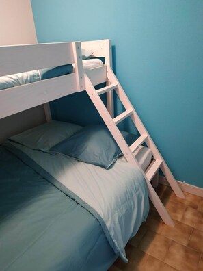 1 bedroom - Air-conditioned T2 apartment 5 minutes' walk from Les Sablettes beach LLS1 (La Seyne-sur-Mer)