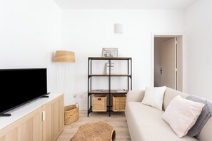 Smart TV - Home2Book Scandinavian Vibes, Pool & Terrace Apt (Costa del Silencio)