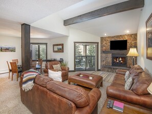 콘도 (Westwind) | 외관