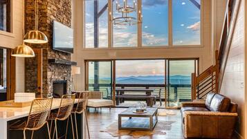 Televisión, chimenea, videojuegos y oficina