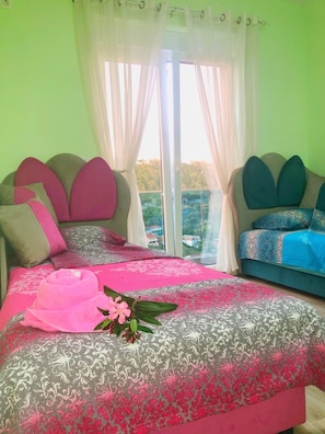6 bedrooms, WiFi