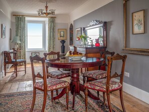 Dining - Galeri Harlech Townhouse (Harlech)
