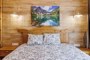 Superior Chalet, 3 Bedrooms, Sauna, Mountain View | 3 bedrooms, individually decorated, individually furnished - Villa Raphael near Pirin Golf Resort (Razlog)