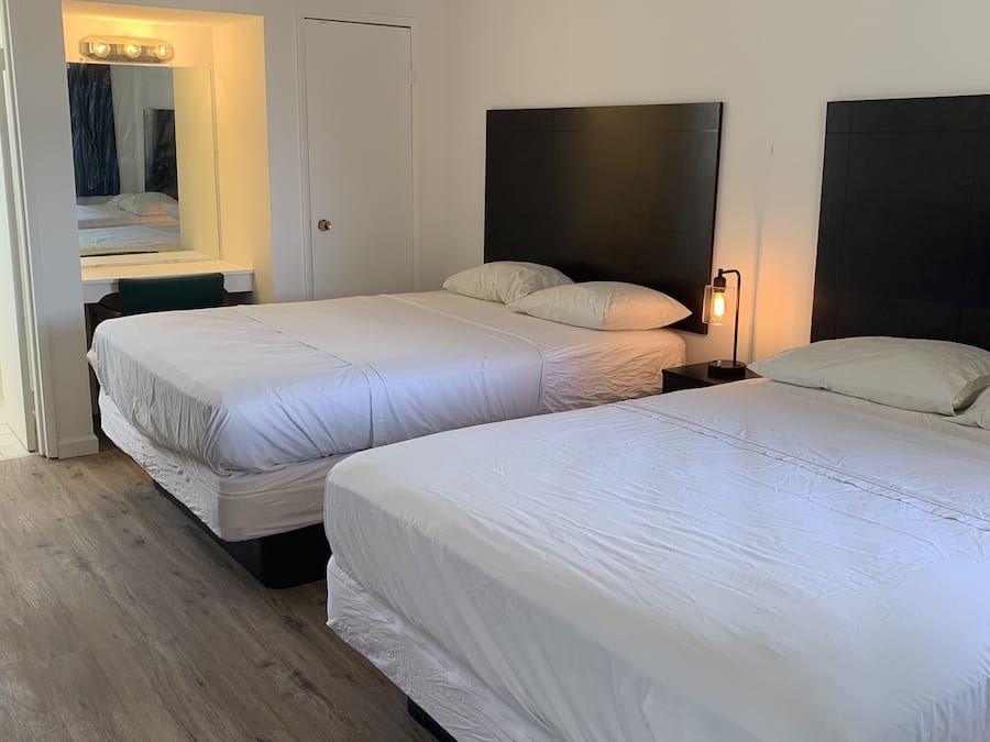 Habitación básica doble | Wifi gratis