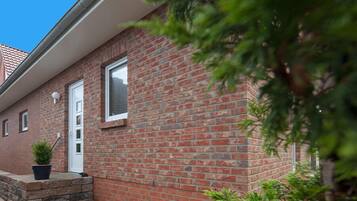 Superior Apartment, Private Bathroom (3-Raum Seeschwalbe) | Exterior