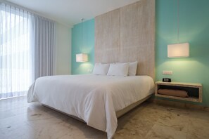 2 室のベッドルーム、WiFi (無料)、ベッドシーツ