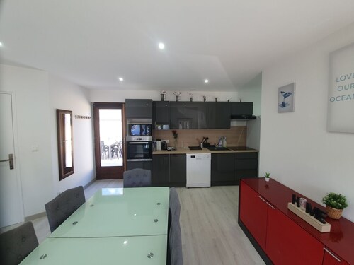 In the heart of Normandy Magnificent house with jacuzzi 25mn from the sea