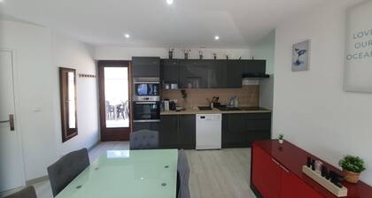 In the heart of Normandy Magnificent house with jacuzzi 25mn from the sea