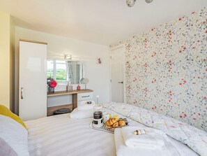 2 habitaciones, wifi gratis y ropa de cama